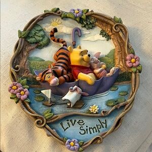 Winnie the Pooh 'Live Simply' Heart Wall Plaque - Multicolored